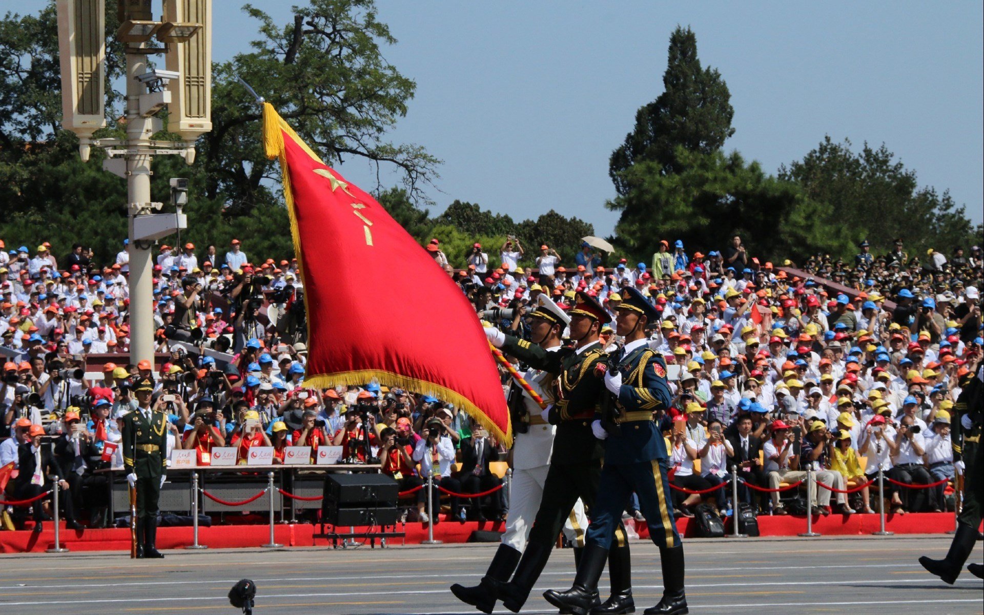 篮球赛事直播技术引入人工智能辅助，篮球直播应用