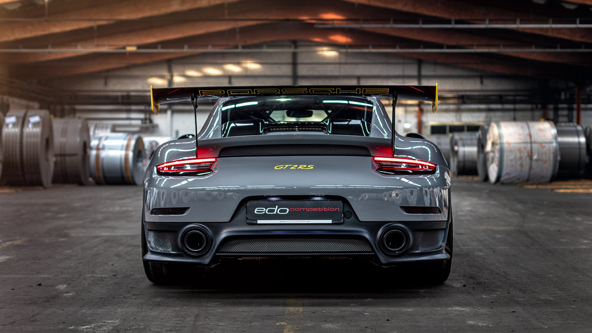 爱游戏体育app-足球赛事短视频剪辑大赛掀起创作热潮，足球剪辑视频素材