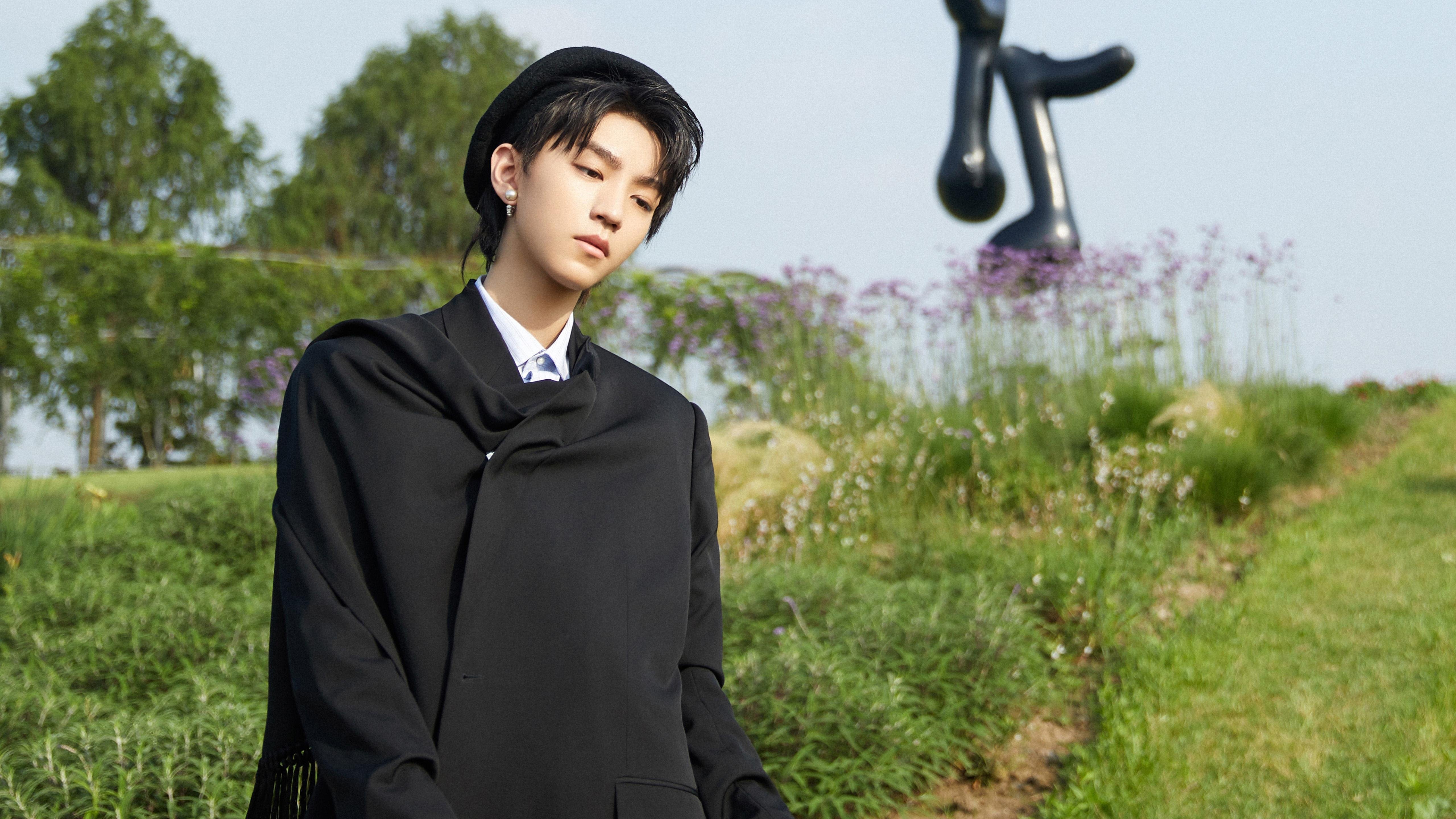 逆境中的“战神”崛起:不屈不挠的足球精神,彰显足球精神