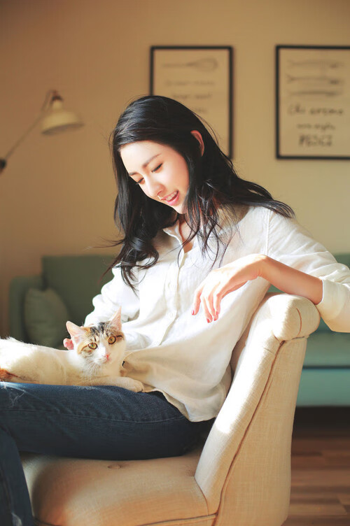 掘金翻盘热火，约基奇三双统治禁区，约基奇砍下27分11助 掘金5人得分上双