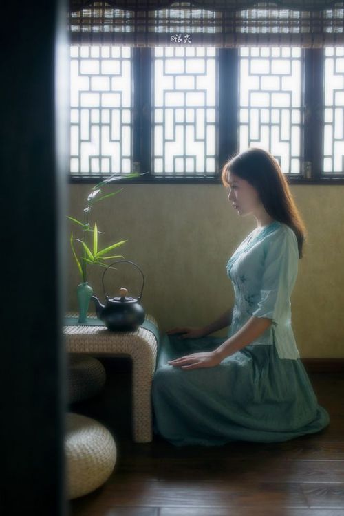 詹姆斯晒出训练照表示对新赛季充满期待,nba詹姆斯训练