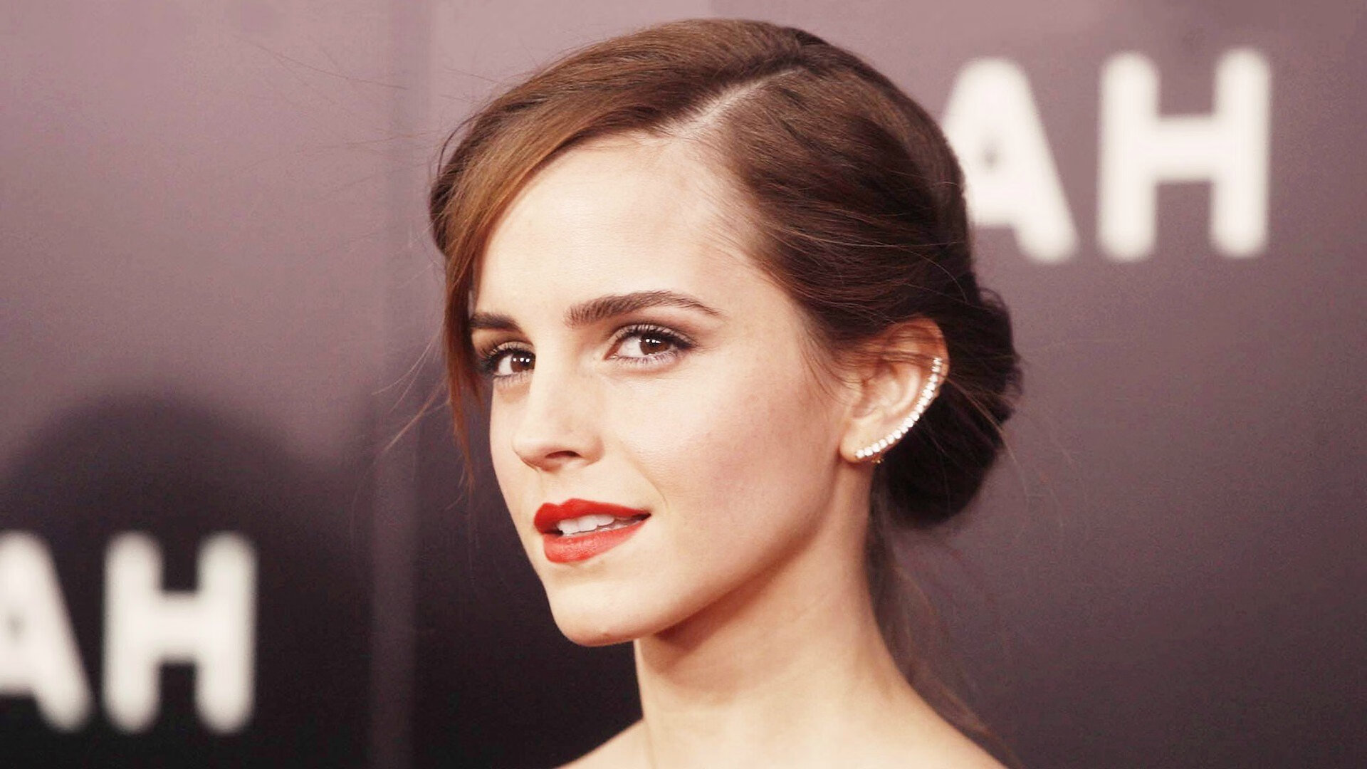 爱游戏平台-足球国际友谊赛安排公布备战关键阶段，足球国际友谊赛在哪看